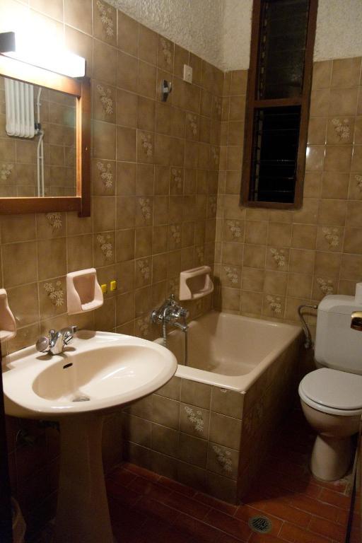 Delfini Apartments Kíssamos Rom bilde